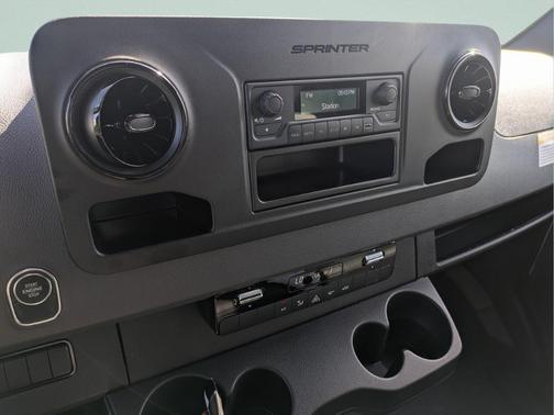 2026 Mercedes-Benz Sprinter 2500 Standard Roof