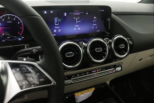 2026 Mercedes-Benz GLA 250 4MATIC