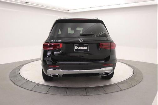 2025 Mercedes-Benz GLB 250 Base