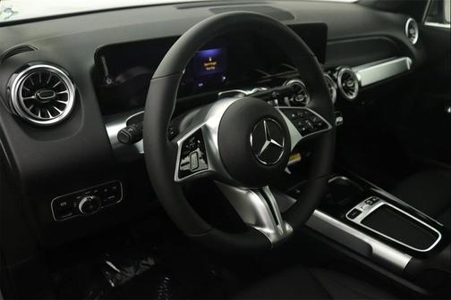 2026 Mercedes-Benz GLB 250 Base