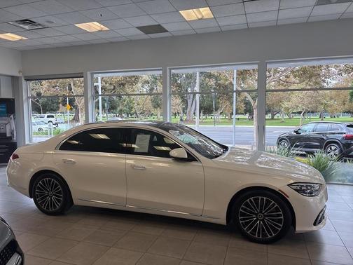 2022 Mercedes-Benz S-Class 4MATIC