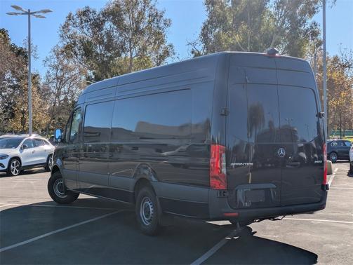 2024 Mercedes-Benz Sprinter 2500 High Roof