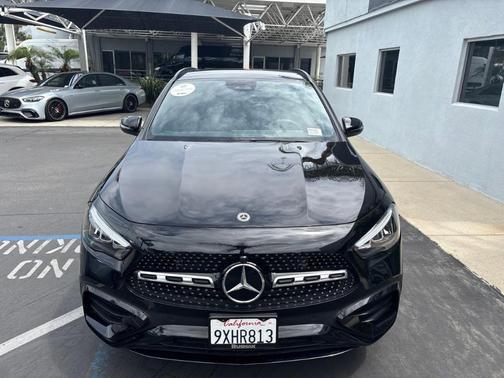 Midnight Black 2026 Mercedes-Benz GLA 250 Base