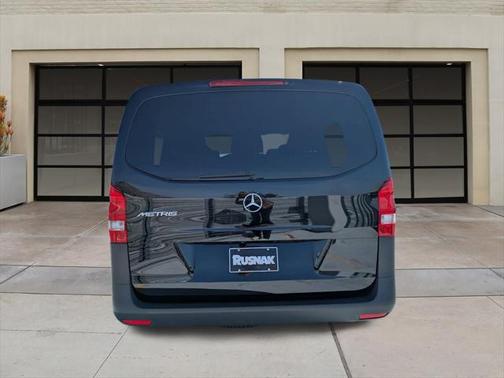 2023 Mercedes-Benz Metris Base