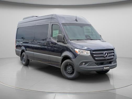 2026 Mercedes-Benz Sprinter 2500 High Roof
