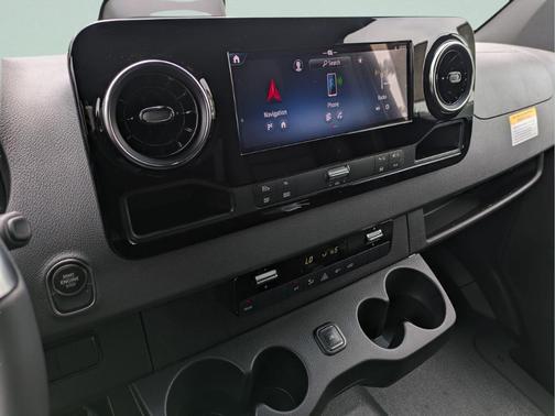 2026 Mercedes-Benz Sprinter 2500 High Roof