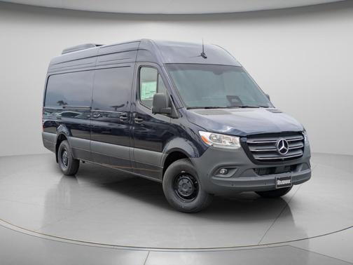 2026 Mercedes-Benz Sprinter 2500 High Roof