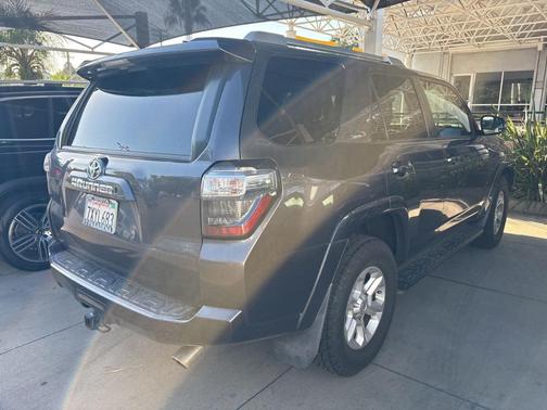 Magnetic Gray Metallic 2017 Toyota 4Runner SR5 Premium