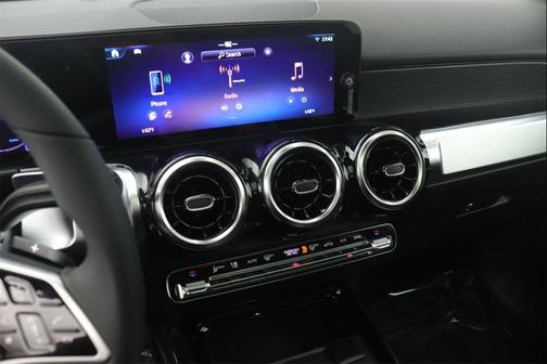 2026 Mercedes-Benz GLB 250 Base