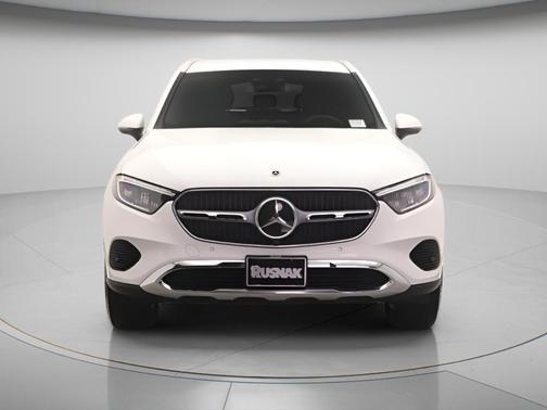 Polar White 2024 Mercedes-Benz GLC 300 Base