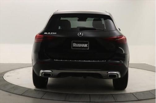 2025 Mercedes-Benz GLA 250 Base