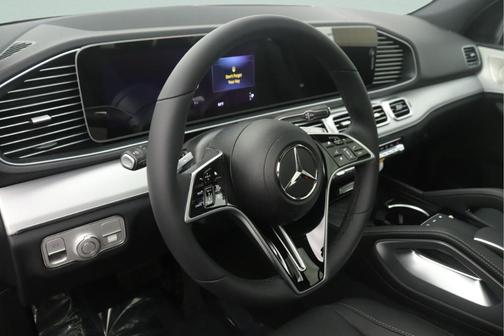 Black 2026 Mercedes-Benz GLE 450 4MATIC
