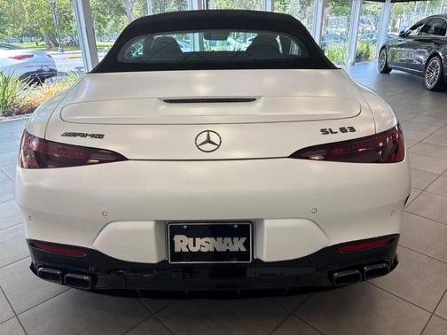 Moonlight White 2022 Mercedes-Benz AMG SL 63 Base