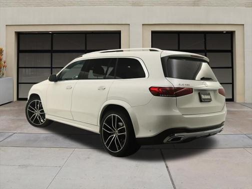 2022 Mercedes-Benz GLS 450 4MATIC