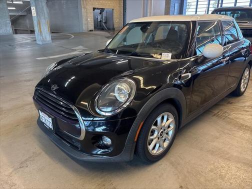 2019 MINI Hardtop Cooper