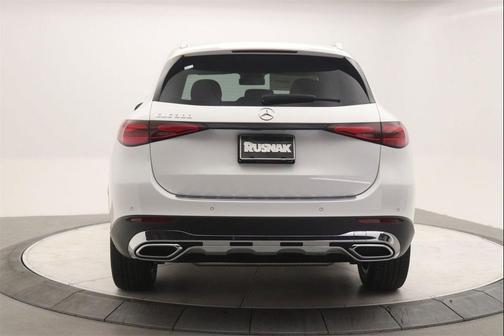 2026 Mercedes-Benz GLC 300 Base
