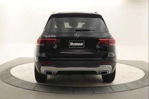 2022 Mercedes-Benz GLB 250 Base