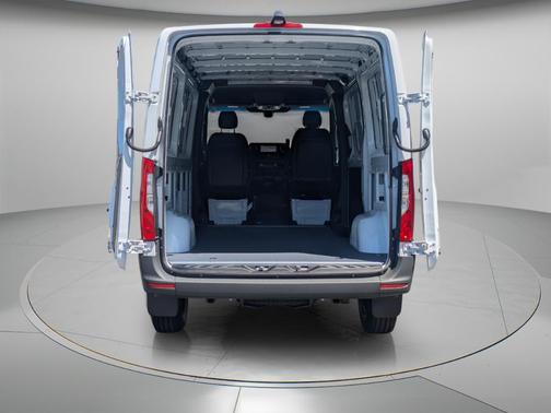 2026 Mercedes-Benz Sprinter 2500 Standard Roof