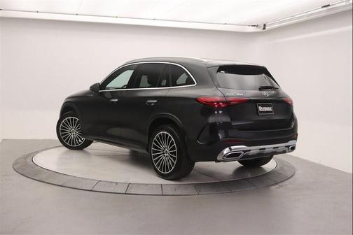 2026 Mercedes-Benz GLC 300 Base