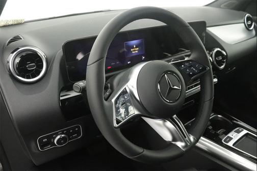 2026 Mercedes-Benz GLA 250 4MATIC