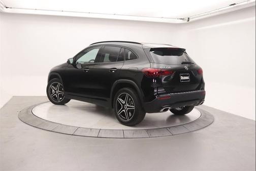 2026 Mercedes-Benz GLA 250 4MATIC