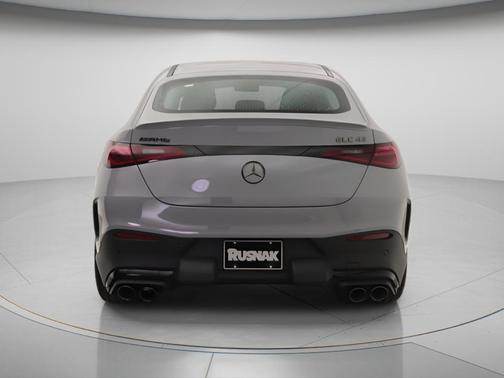 2956 / MANUFAKTUR 2026 Mercedes-Benz AMG GLC 43 Base
