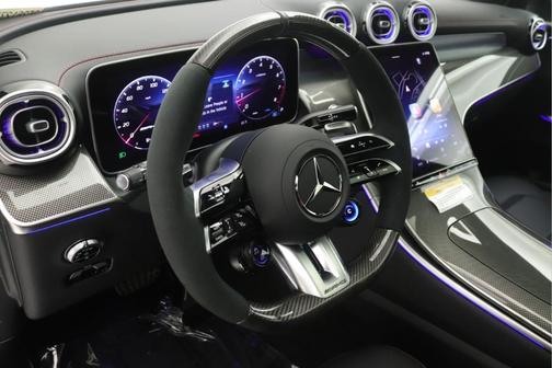 2956 / MANUFAKTUR 2026 Mercedes-Benz AMG GLC 43 Base