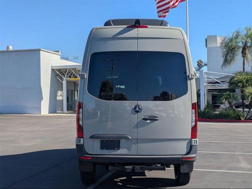 2026 Mercedes-Benz Sprinter 2500 Standard Roof 4-Cyl Diesel HO