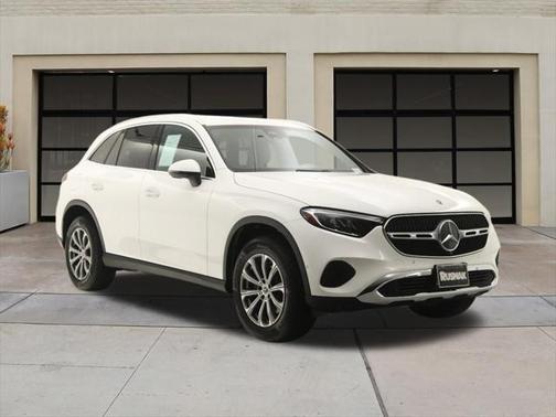 2025 Mercedes-Benz GLC 300 4MATIC