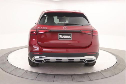 2026 Mercedes-Benz GLC 300 Base
