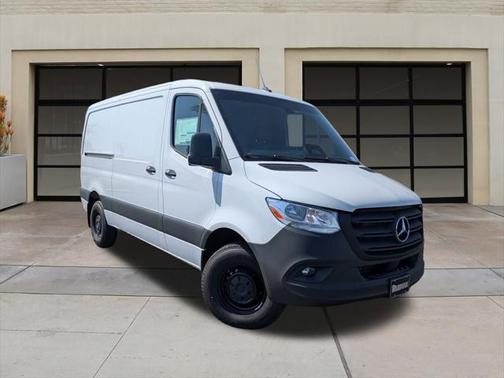 2025 Mercedes-Benz Sprinter 2500 Standard Roof
