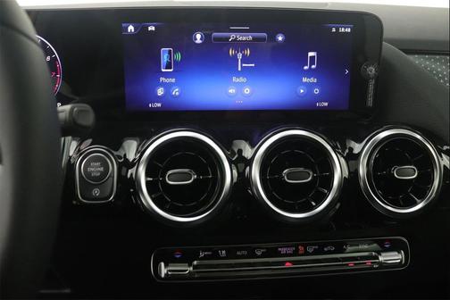 2026 Mercedes-Benz GLA 250 4MATIC