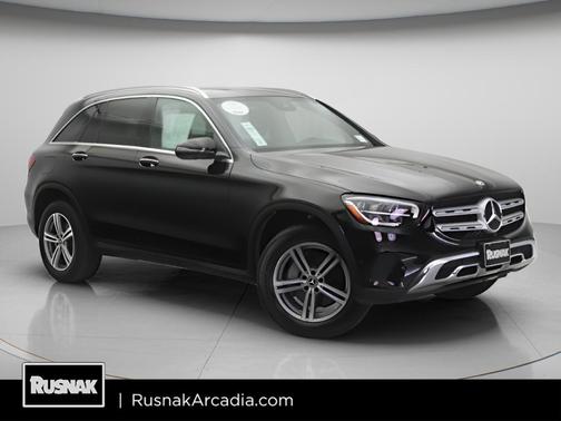 Black 2022 Mercedes-Benz GLC 300 Base