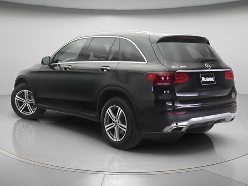 Black 2022 Mercedes-Benz GLC 300 Base