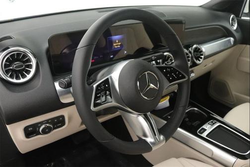 2025 Mercedes-Benz GLB 250 Base