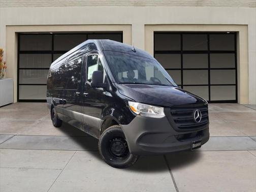 2025 Mercedes-Benz Sprinter 2500 Standard Roof