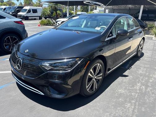 Obsidian Black Metallic 2023 Mercedes-Benz EQE 350+ Base