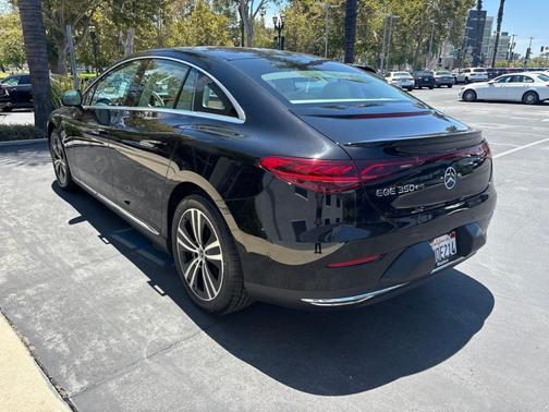 Obsidian Black Metallic 2023 Mercedes-Benz EQE 350+ Base