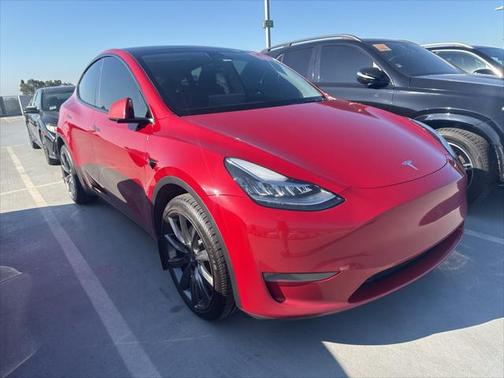 2023 Tesla Model Y Long Range Dual Motor All-Wheel Drive