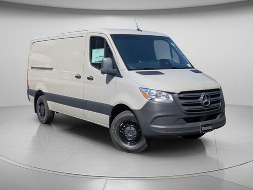 2026 Mercedes-Benz Sprinter 2500 Standard Roof