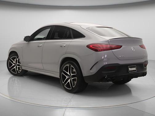 2956 / MANUFAKTUR 2026 Mercedes-Benz AMG GLE 53 Base