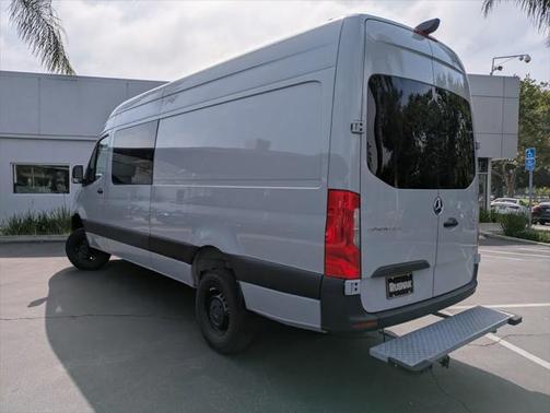2024 Mercedes-Benz Sprinter 2500 High Roof 4-Cyl Diesel HO