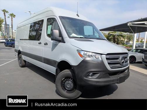 2024 Mercedes-Benz Sprinter 2500 High Roof 4-Cyl Diesel HO
