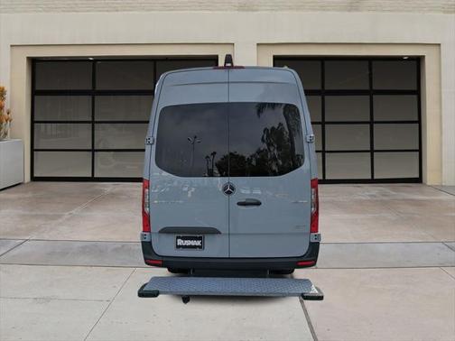 2024 Mercedes-Benz Sprinter 2500 High Roof 4-Cyl Diesel HO