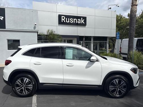 Polar White 2026 Mercedes-Benz GLA 250 Base