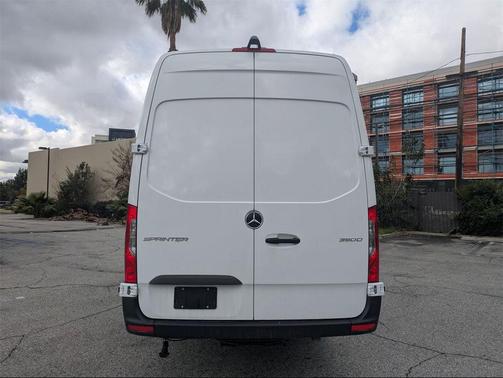 2024 Mercedes-Benz Sprinter 3500 High Roof 4-Cyl Diesel HO