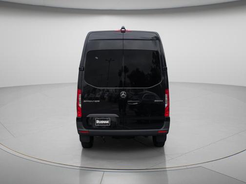 2026 Mercedes-Benz Sprinter 2500 Standard Roof