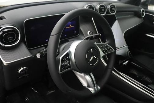 2026 Mercedes-Benz GLC 300 Base