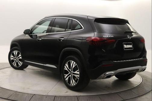 2025 Mercedes-Benz GLA 250 4MATIC