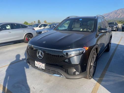 2025 Mercedes-Benz EQB 300 4MATIC
